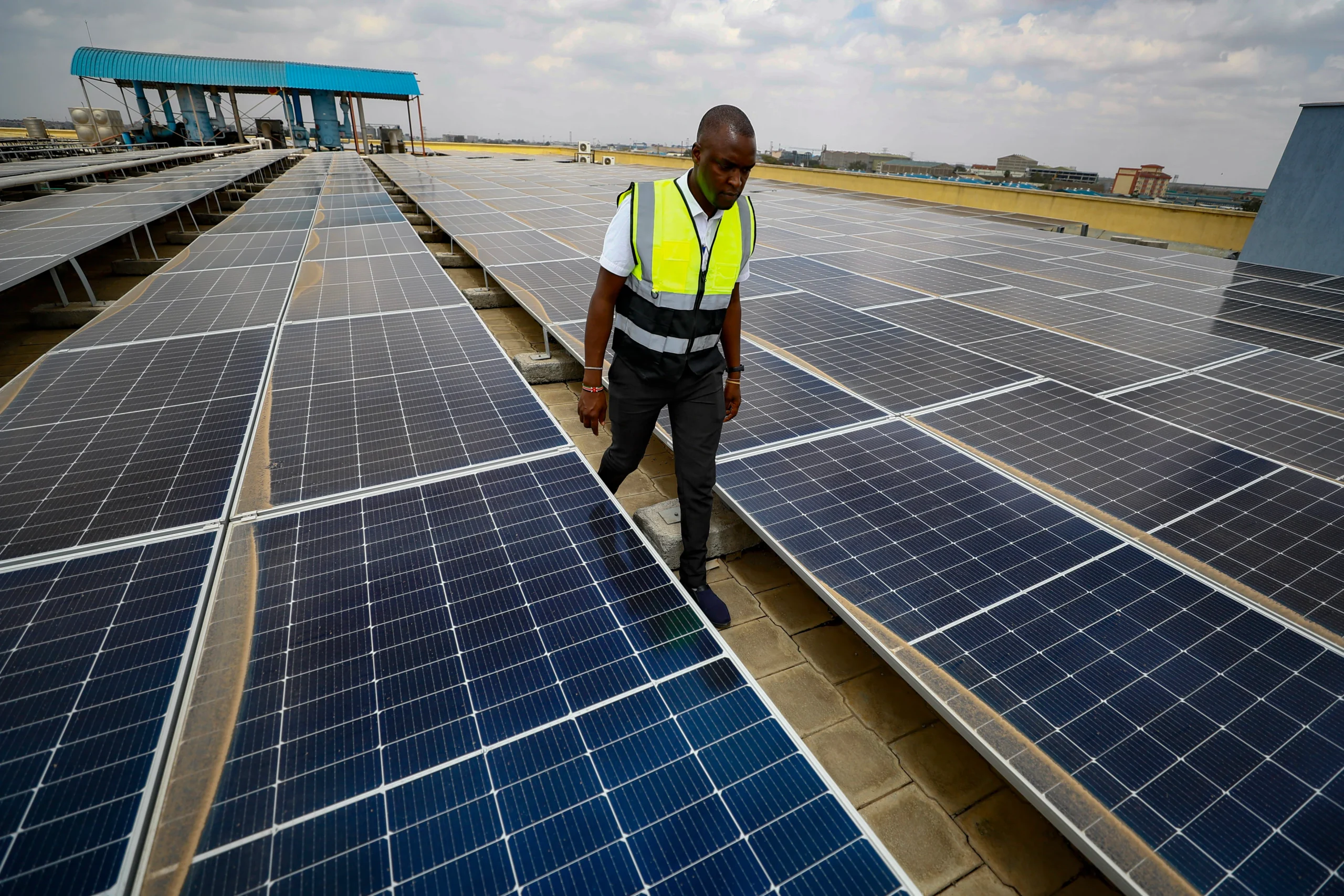 The price of Solar Panels, Batteries, to Soar Across Africa after China Scraps Subsidy