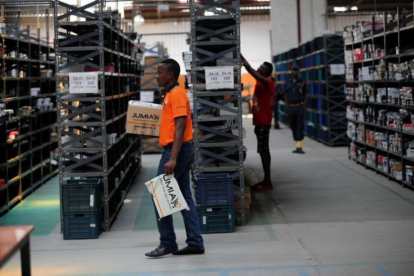 E-Commerce Boom Highlights Decline of Traditional Postal Services